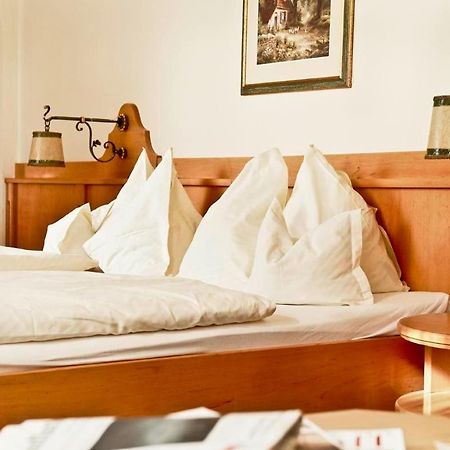 Hotel Lindner Vöcklabruck Kültér fotó