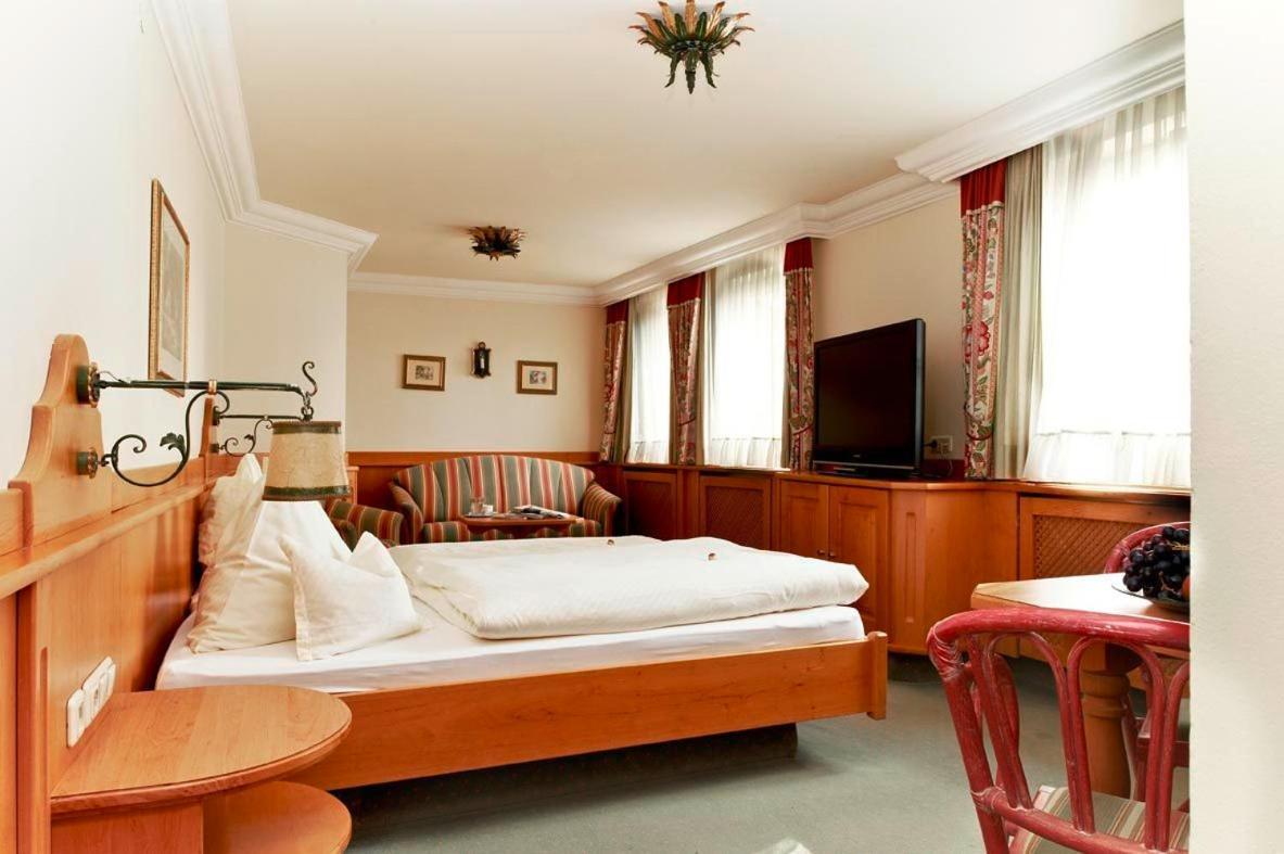 Hotel Lindner Vöcklabruck Kültér fotó